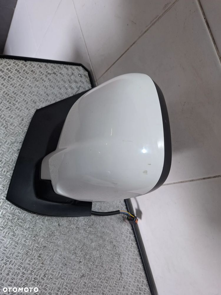 Lusterko lewy przód 9-PIN Peugeot Expert 2019 rok nr 98087022XT - 2