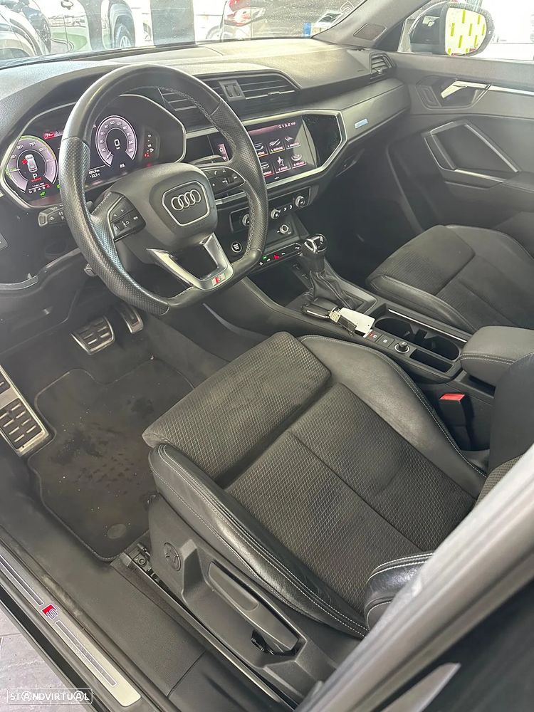 Audi Q3 45 TFSIe S line S tronic - 11