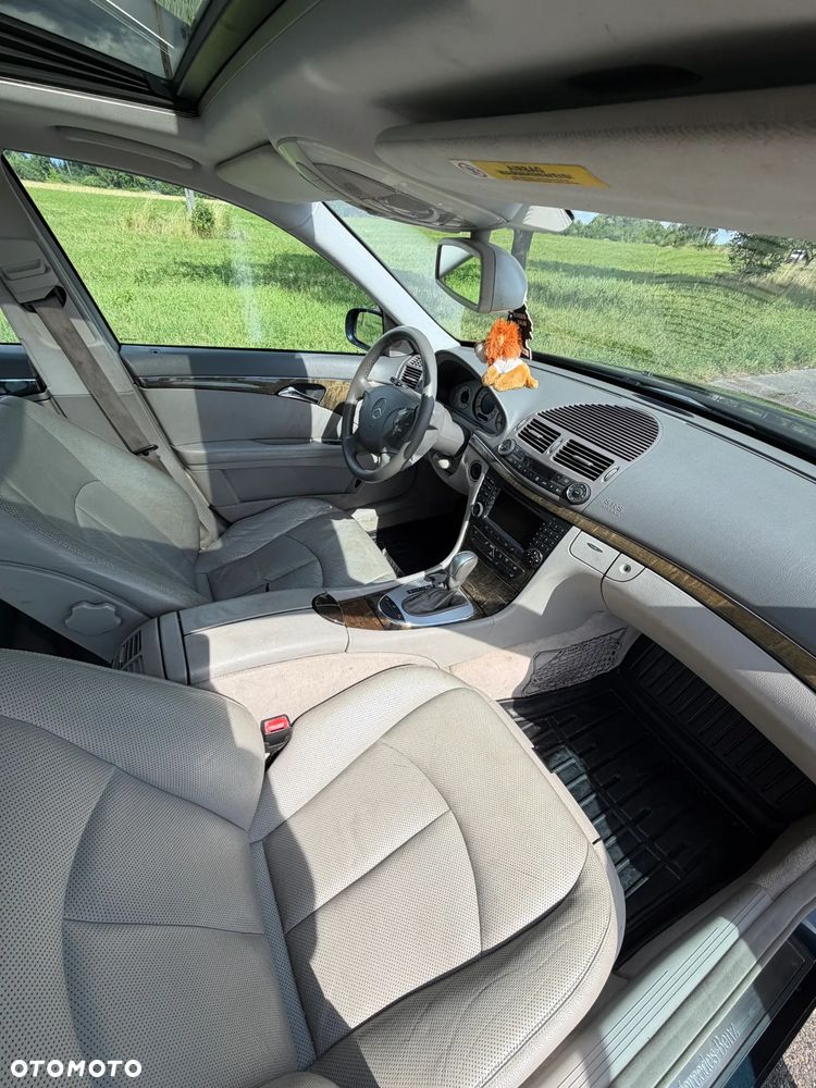 Mercedes-Benz Klasa E 500 7G-TRONIC Avantgarde - 11