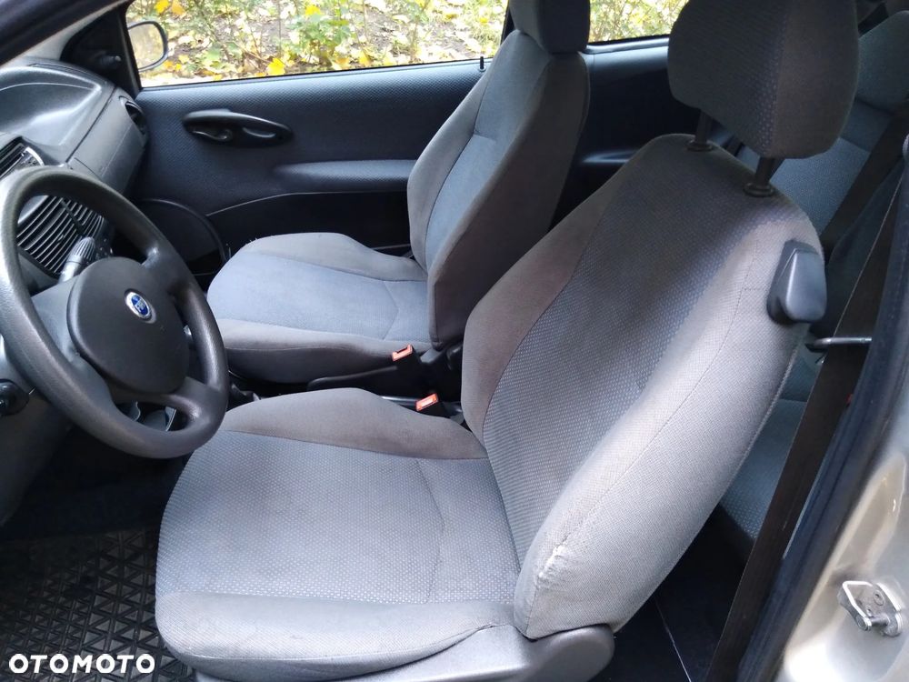 Fiat Punto 1.2 8V Active - 13