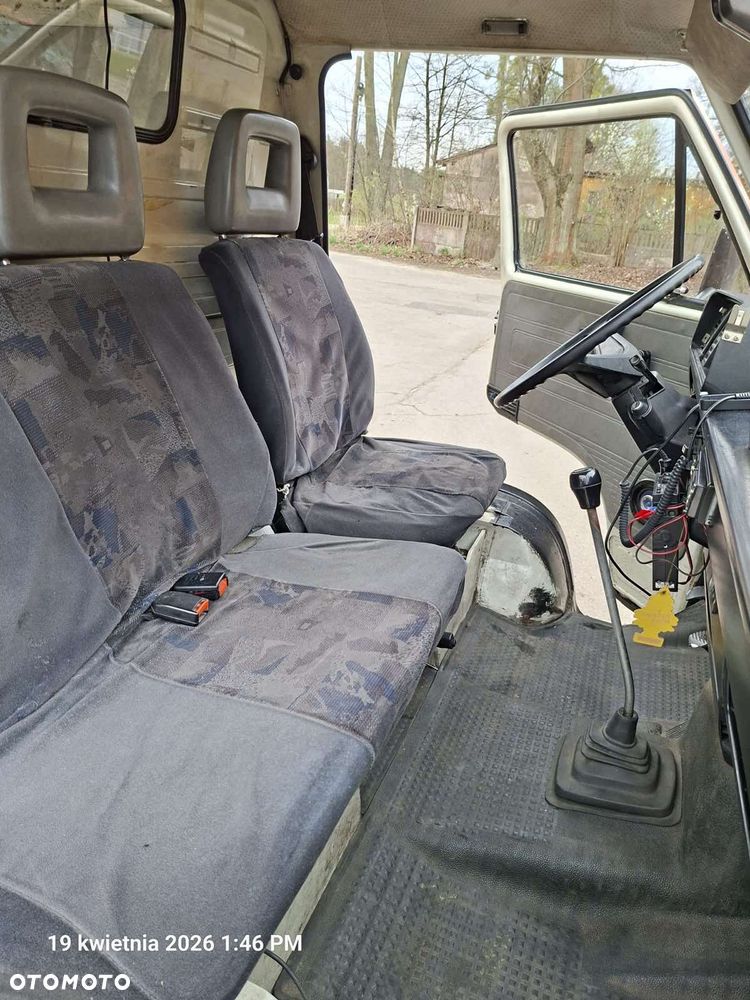 Volkswagen Transporter - 7