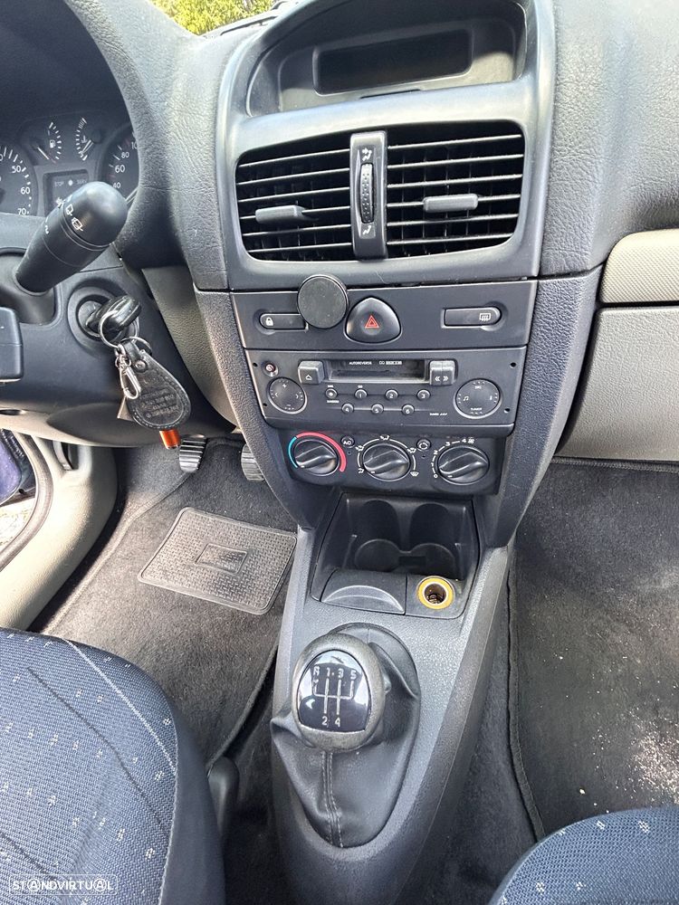 Renault Clio - 3