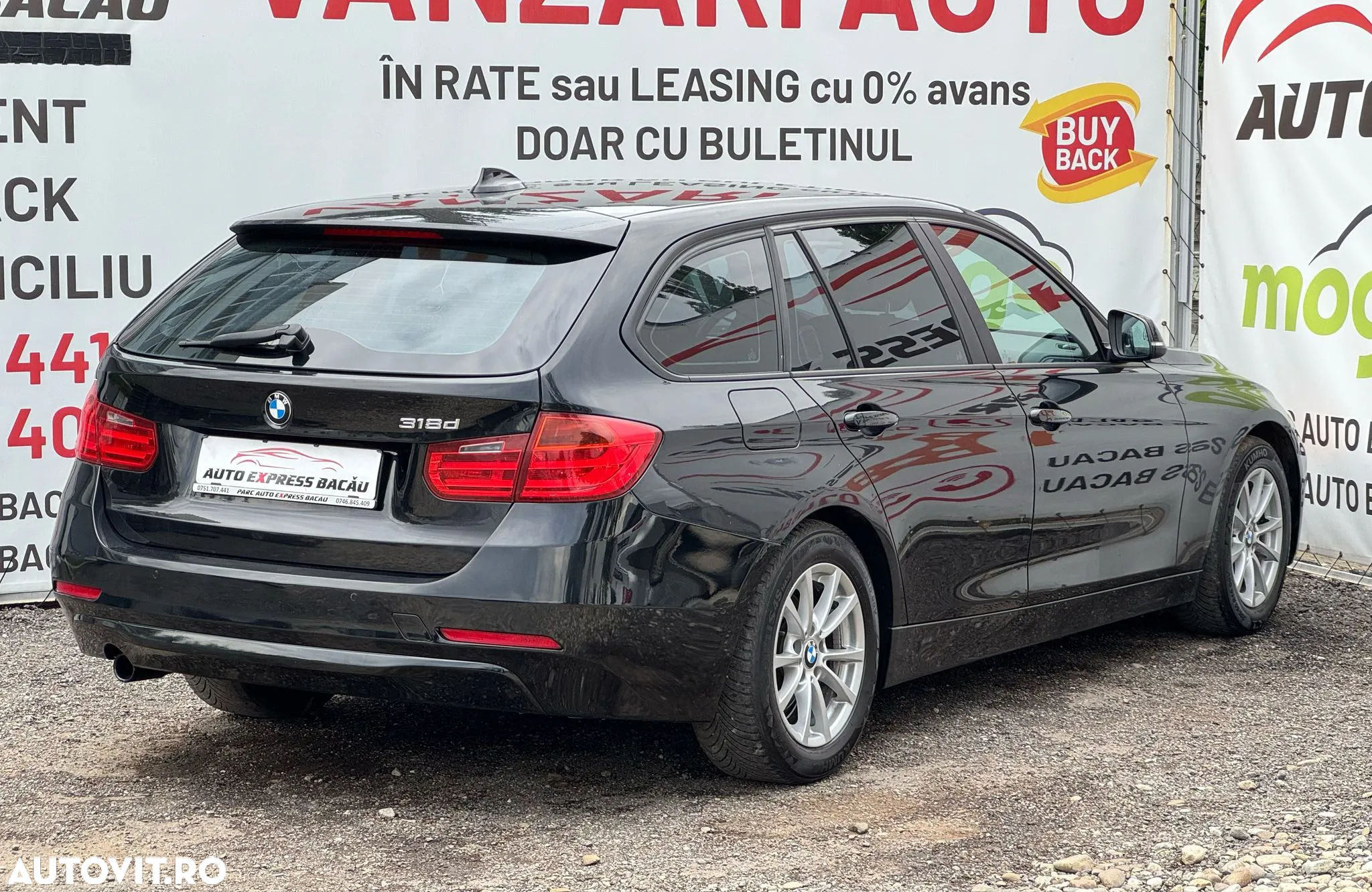 BMW Seria 3 318d Touring Aut. - 3