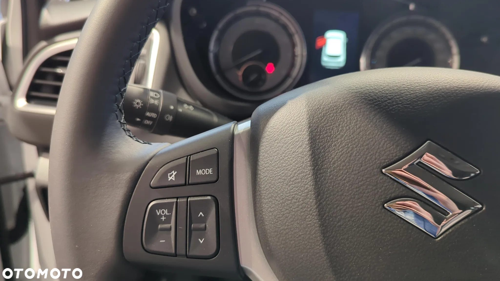 Suzuki SX4 S-Cross - 13