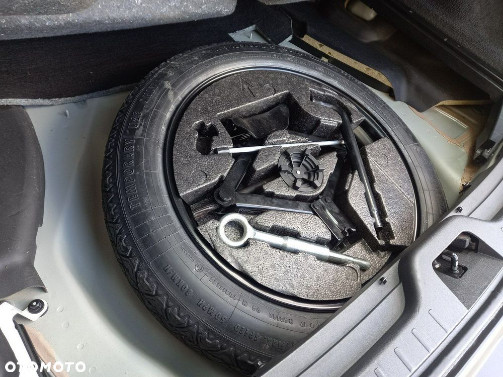 Volvo XC 60 DRIVe Momentum - 24