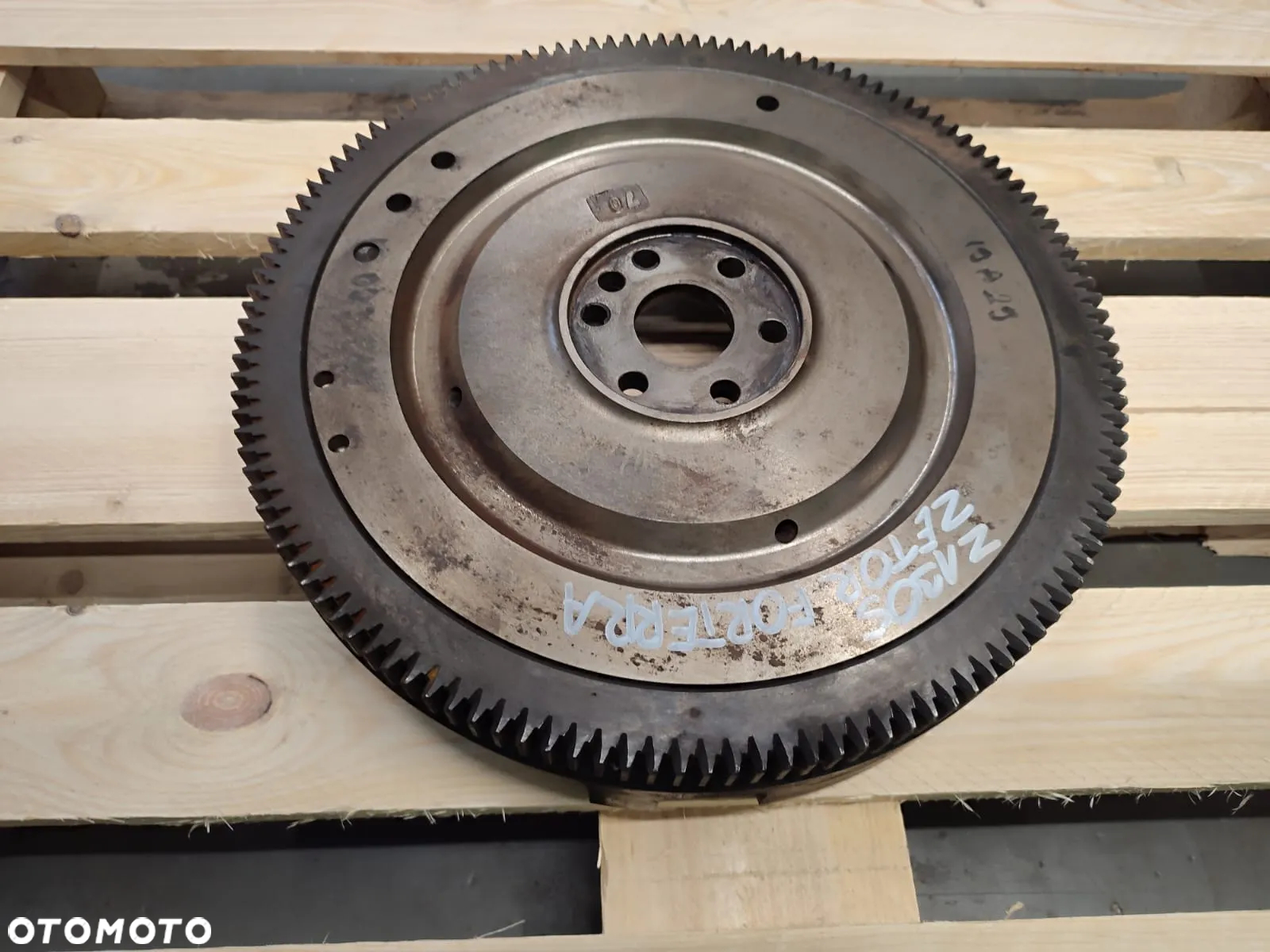 Koło zamachowe 19003550 ZETOR FORTERRA 105 - 6