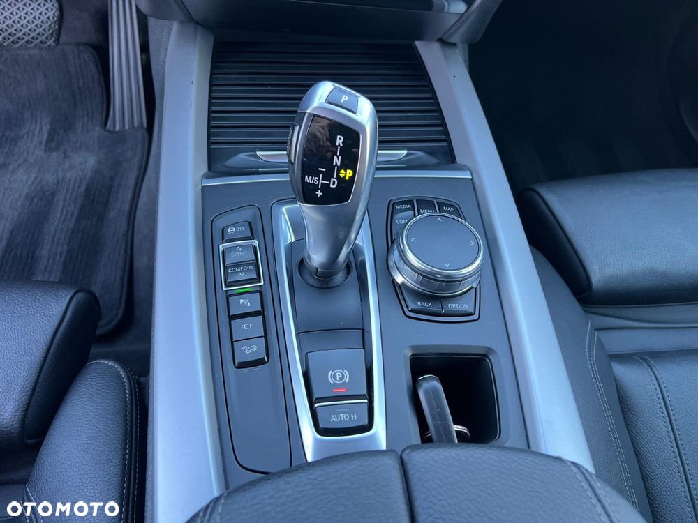 BMW X5 - 30