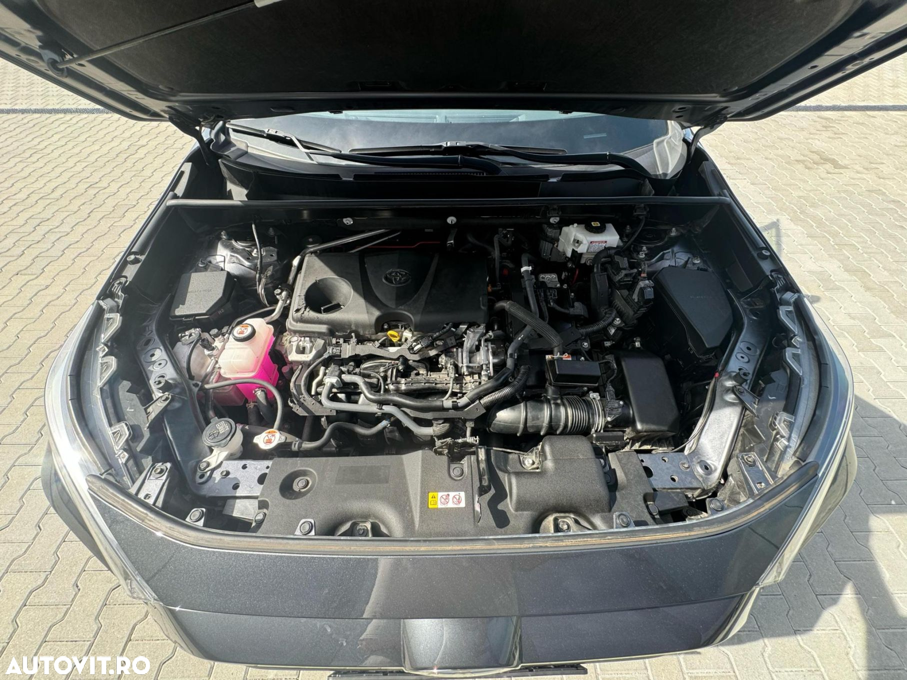 Toyota RAV4 2.5 Hybrid VVT-iE 4x2 Dynamic - 33