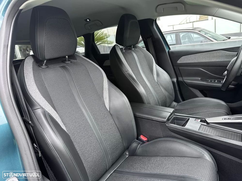Peugeot 308 SW 1.2 PureTech Allure Pack EAT8 - 53