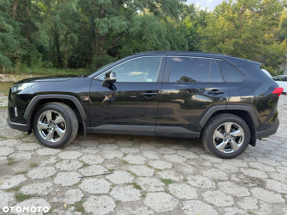Toyota RAV4 - 7