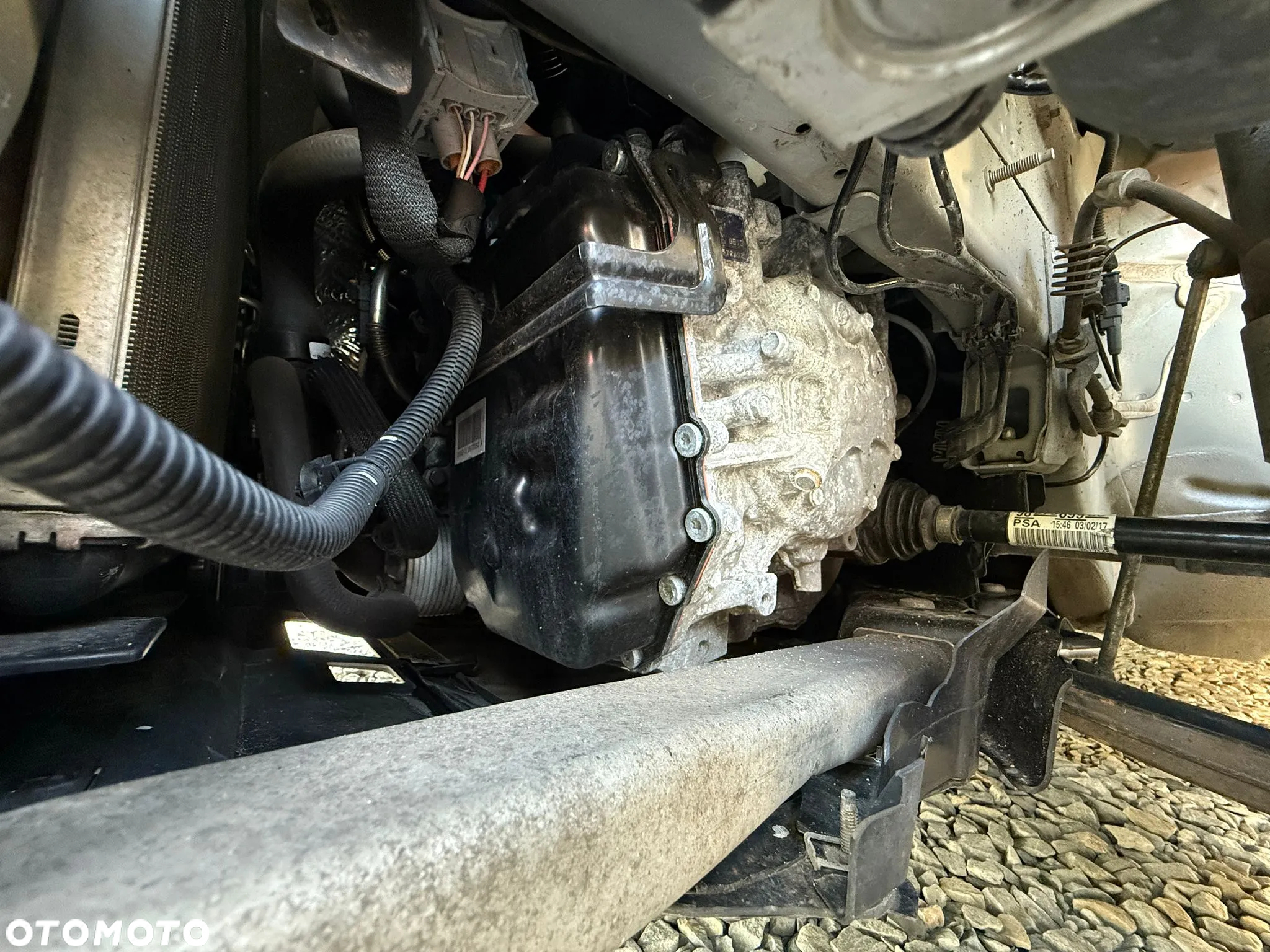 Citroën C4 PureTech 130 Stop & Start EAT6 Selection - 15