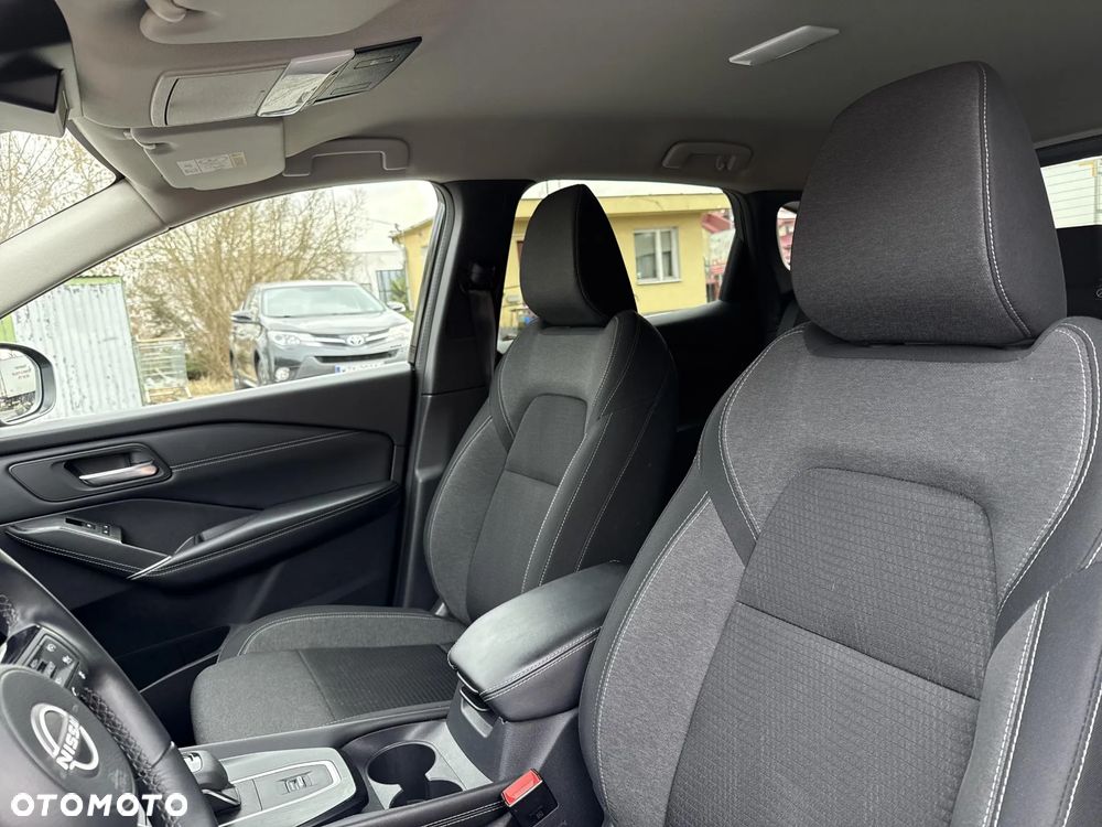Nissan Qashqai 1.3 DIG-T MHEV N-Connecta Xtronic - 12