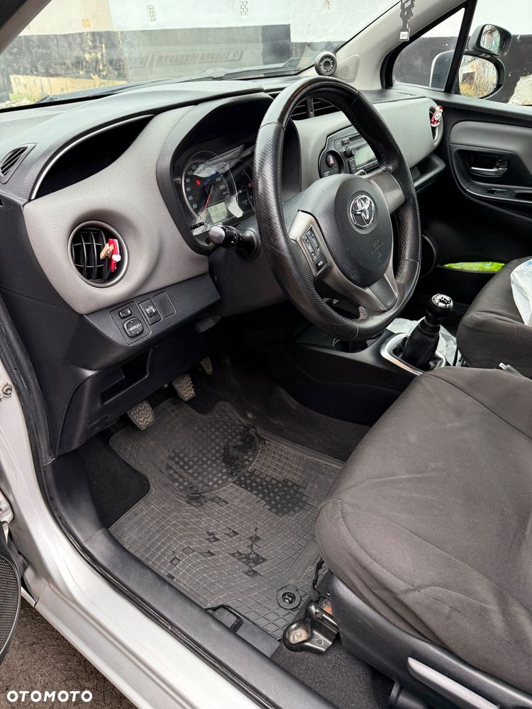 Toyota Yaris 1.0 Active - 20