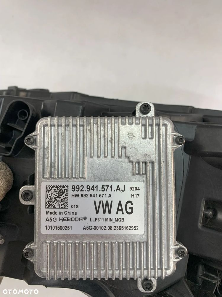 Skoda Superb 3 III FL 19r Reflektor prawy lampa prawa Lift 2019 - 4