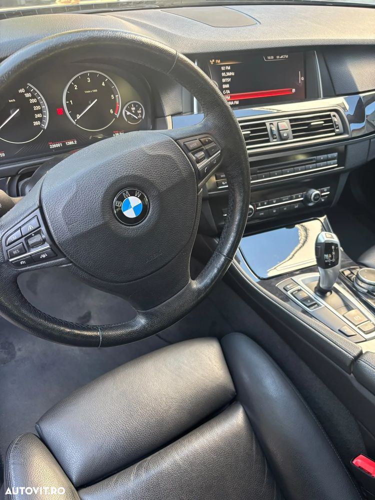 BMW Seria 5 520d EfficientDynamics Edition AT - 4