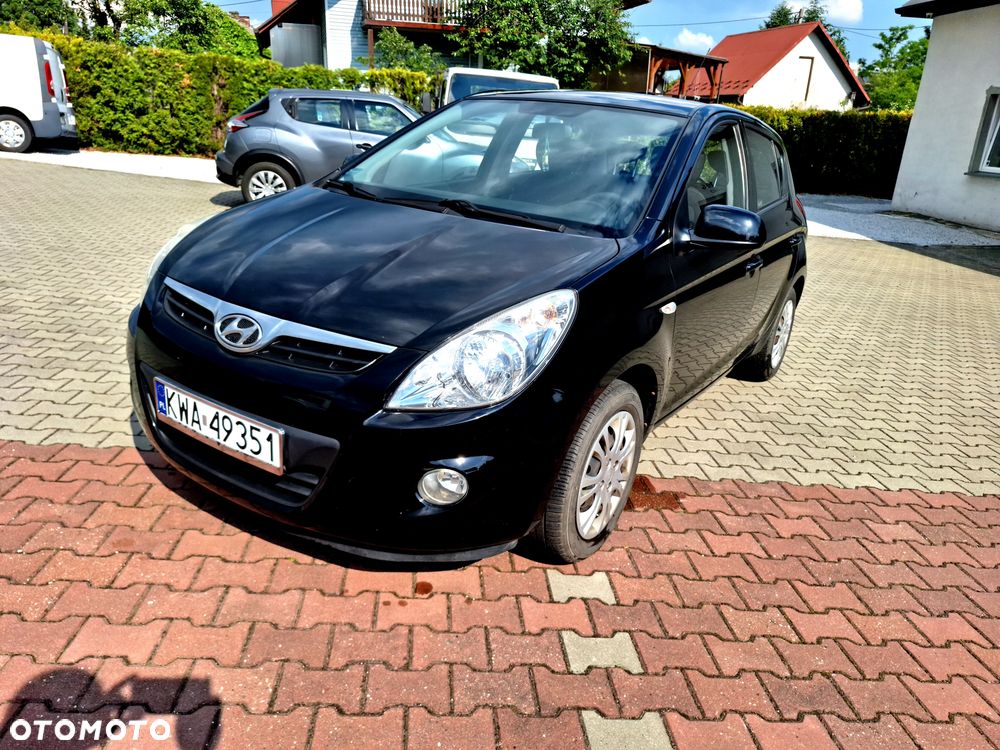 Hyundai i20 - 25