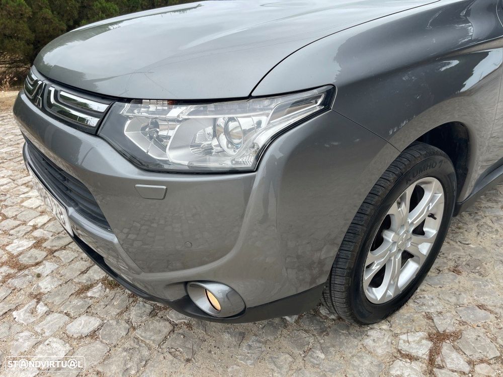Mitsubishi Outlander 2.2 DI-D Instyle - 7