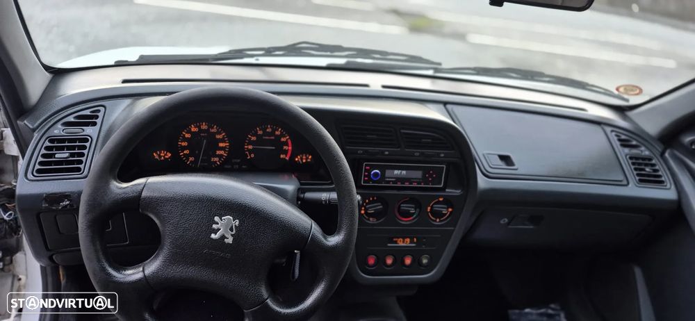 Peugeot 306 1.4 XR - 11