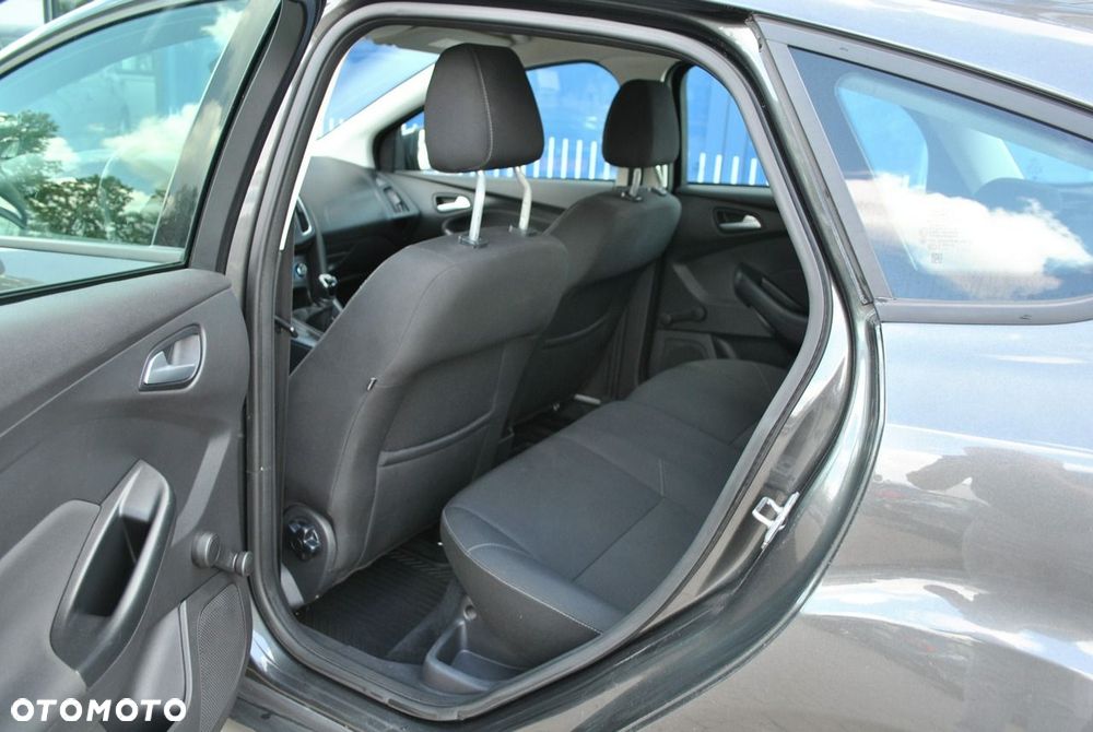 Ford Focus 1.6 Gold X - 11