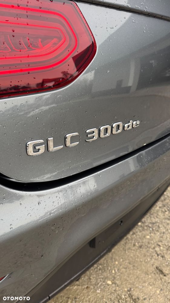 Mercedes-Benz GLC - 22