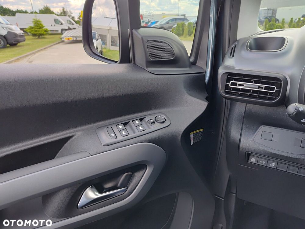 Opel Combo - 31