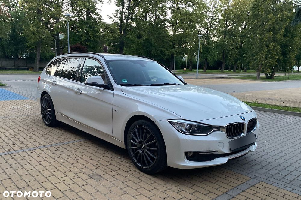 BMW Seria 3 - 22