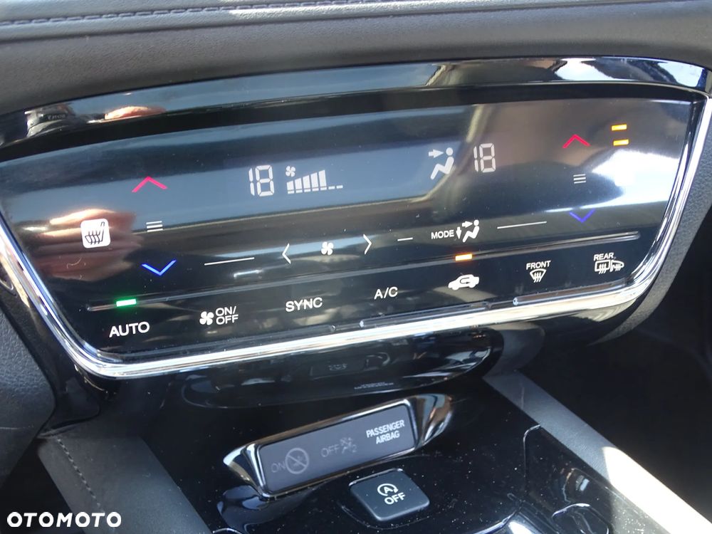 Honda HR-V 1.5 i-VTEC CVT Executive - 24