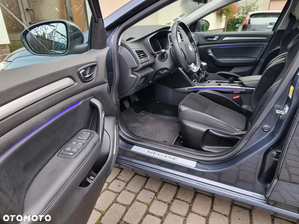 Renault Megane ENERGY TCe 130 LIMITED - 11