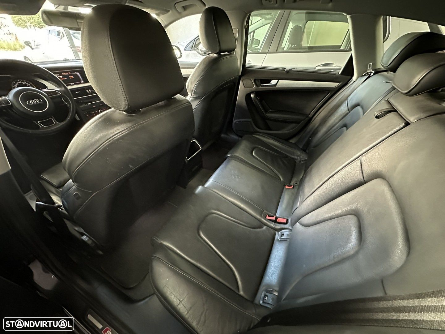 Audi A4 Avant 2.0 TDI S-line - 22