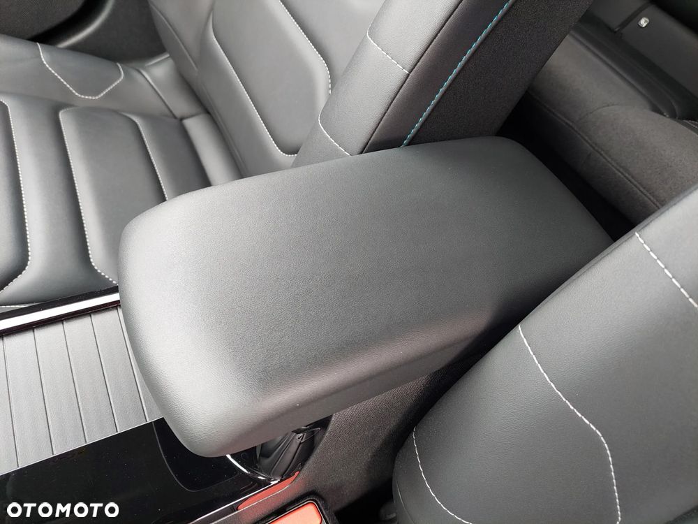 Citroën C4 1.2 PureTech Shine S&S - 32