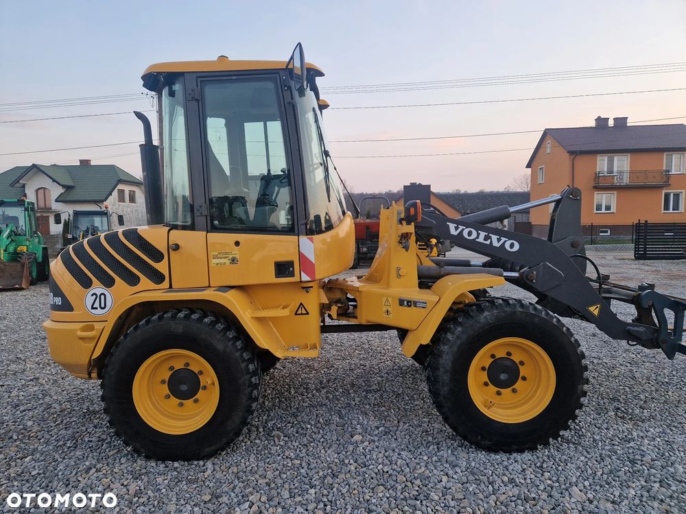 Volvo L30B Pro - 2