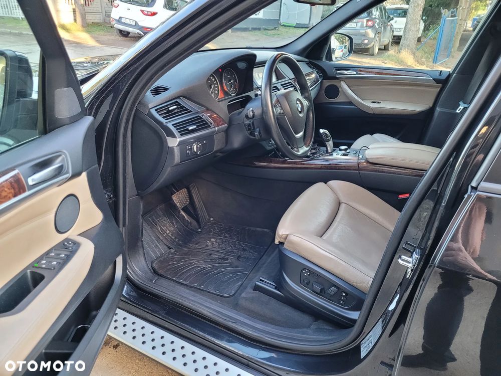BMW X5 3.0sd xDrive - 12