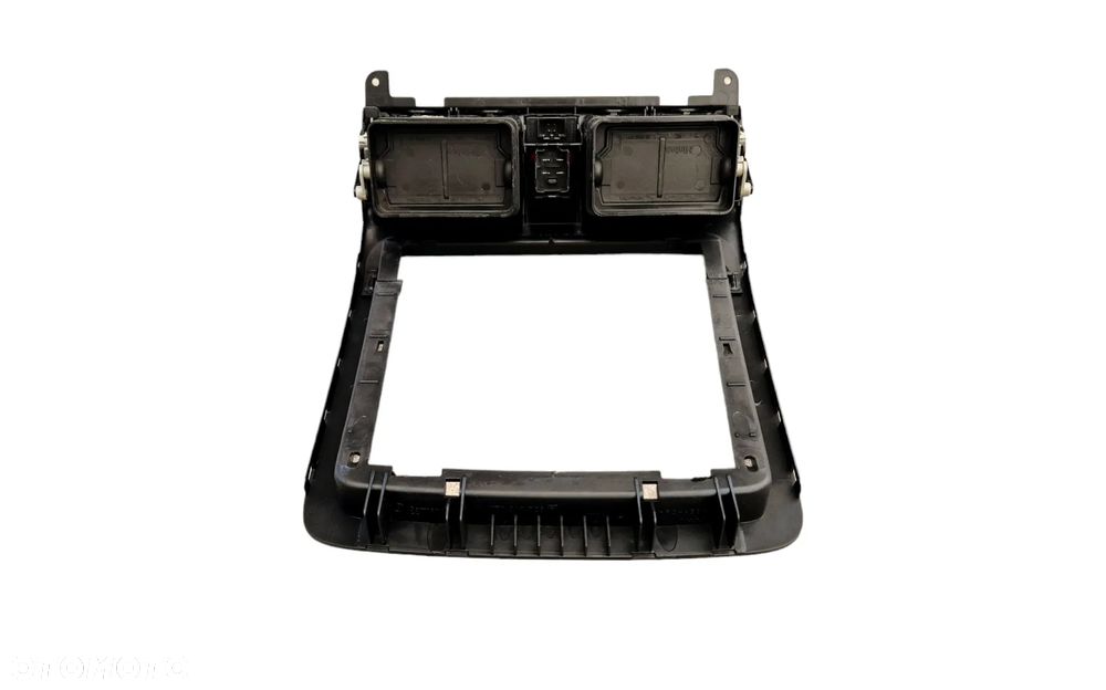 KRATKA ŚRODKOWA SCHOWEK AWARYJNY VW TOURAN I 1T0919234A/ 1T1857921B/ 1T1819728B - 18