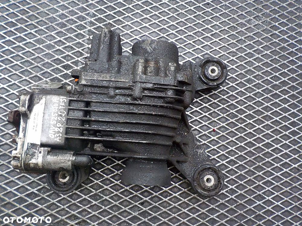 AUDI A3 2.0 TFSI DYFER DYFERENCJAŁ MOST 0AV525010A