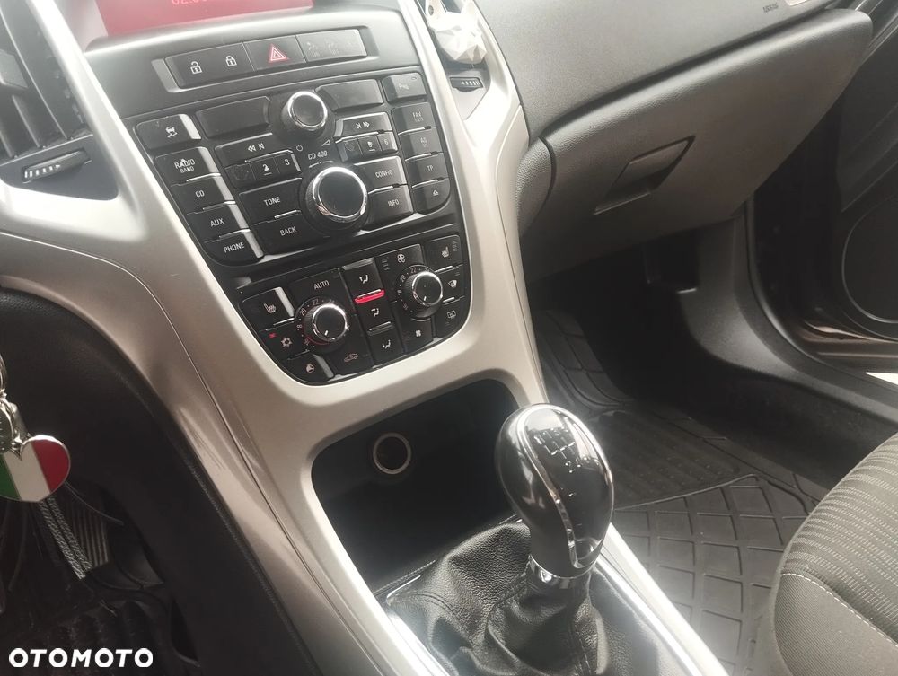 Opel Astra 1.4 T Cosmo - 17