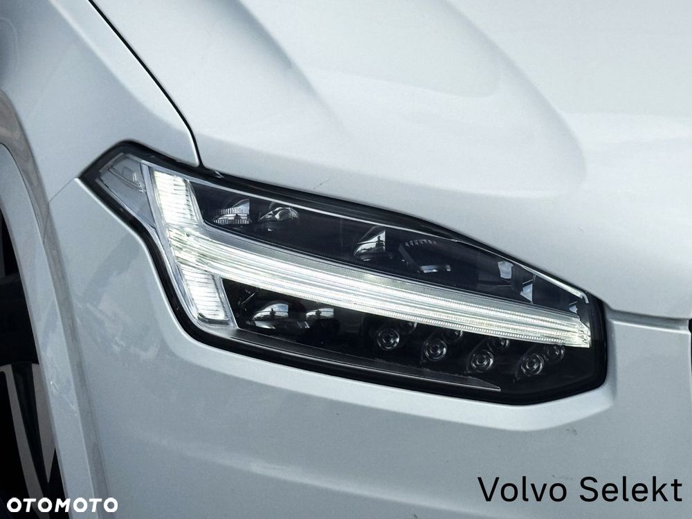 Volvo XC 90 - 37
