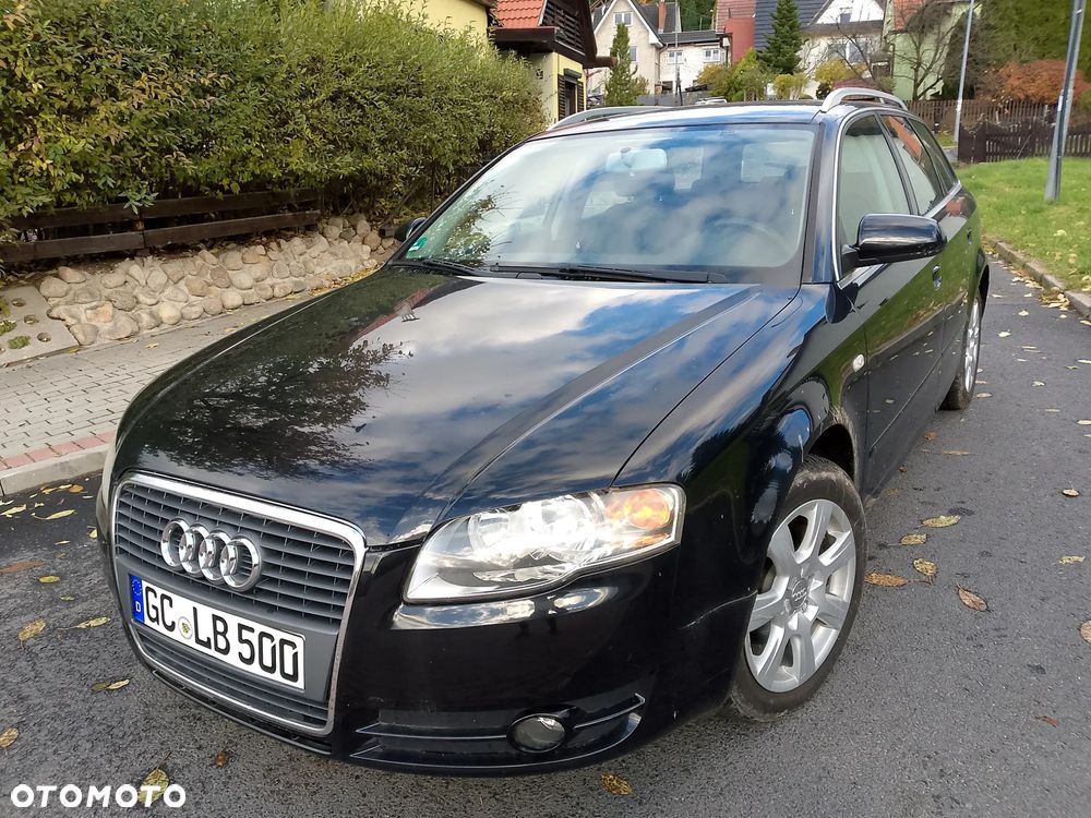 Audi A4 - 1