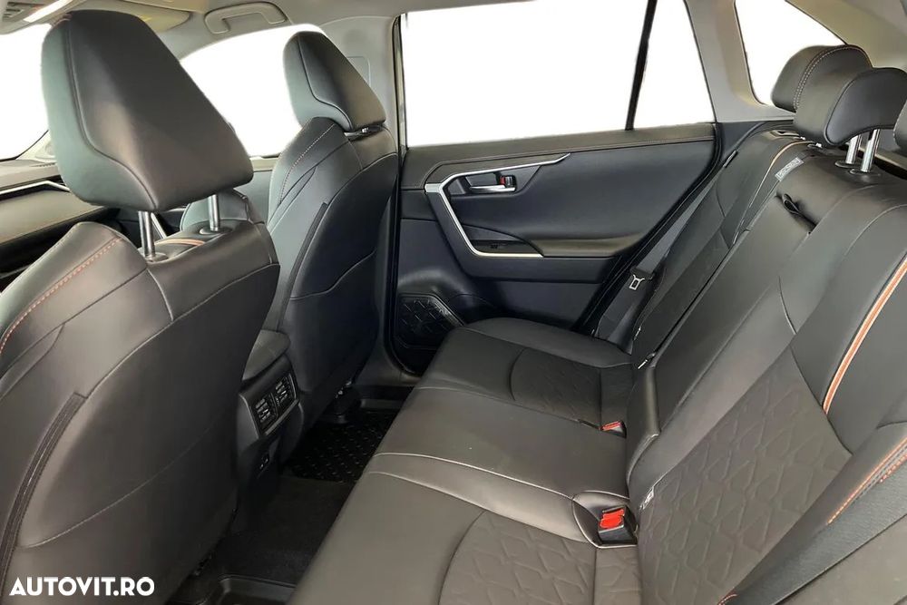TOYOTA RAV4 2023 — imagine 21
