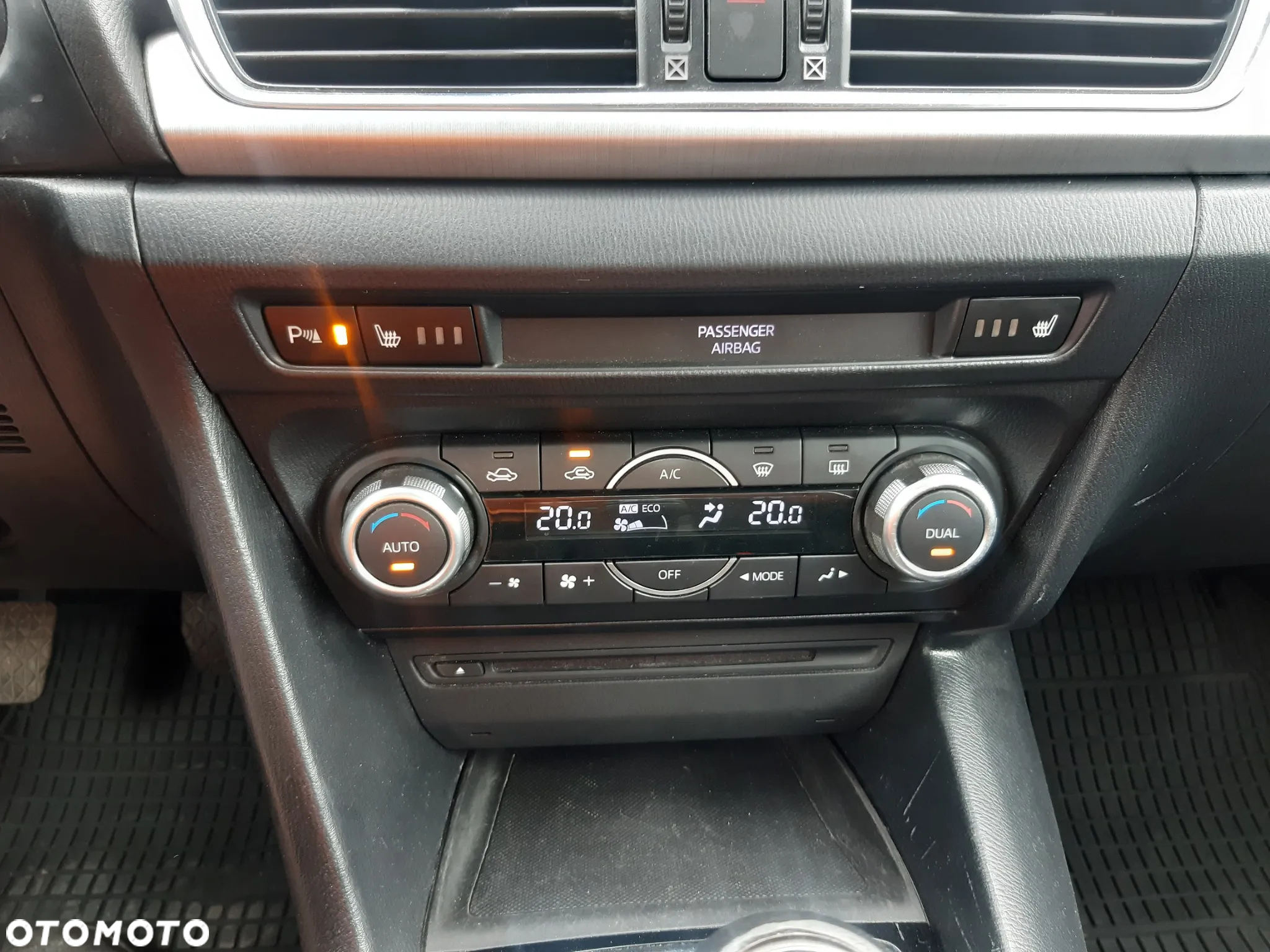 Mazda 3 SKYACTIV-G 120 Sports-Line - 11