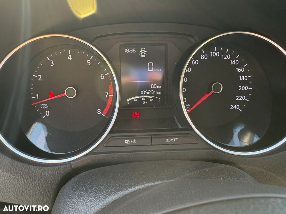 Volkswagen Polo 1.2 TSI BMT Comfortline - 17