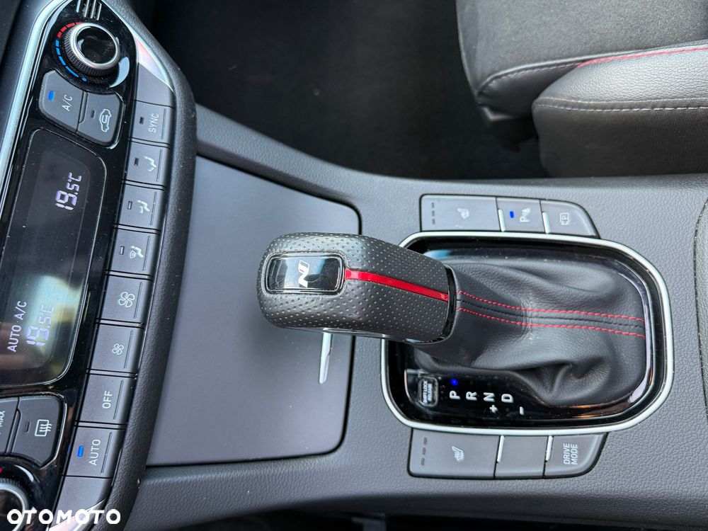 Hyundai i30 1.5 T-GDI 48V-Hybrid DCT N-Line - 29