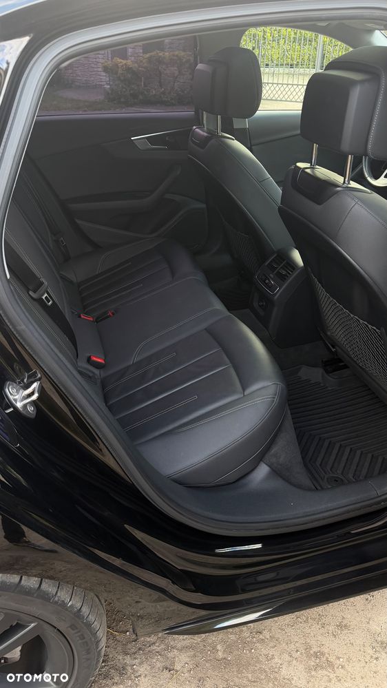 Audi A4 Limousine 40 TFSI mHEV Quattro S tronic - 14