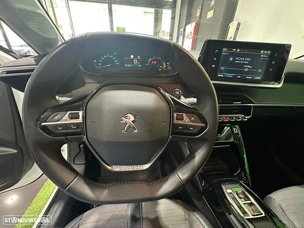 Peugeot e-208 - 35