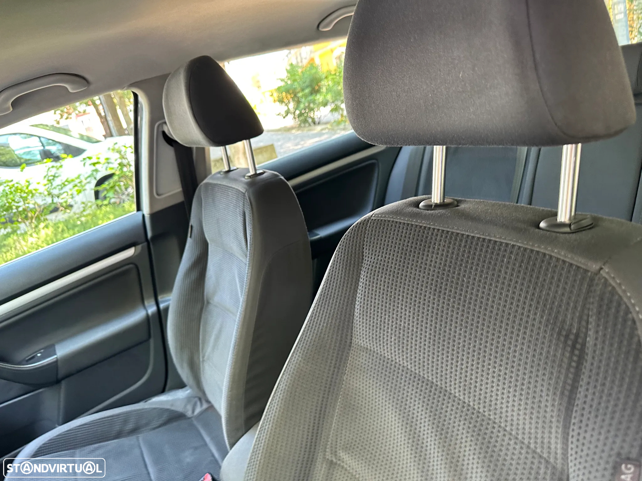 VW Golf Variant 2.0 TDi Confortline - 12
