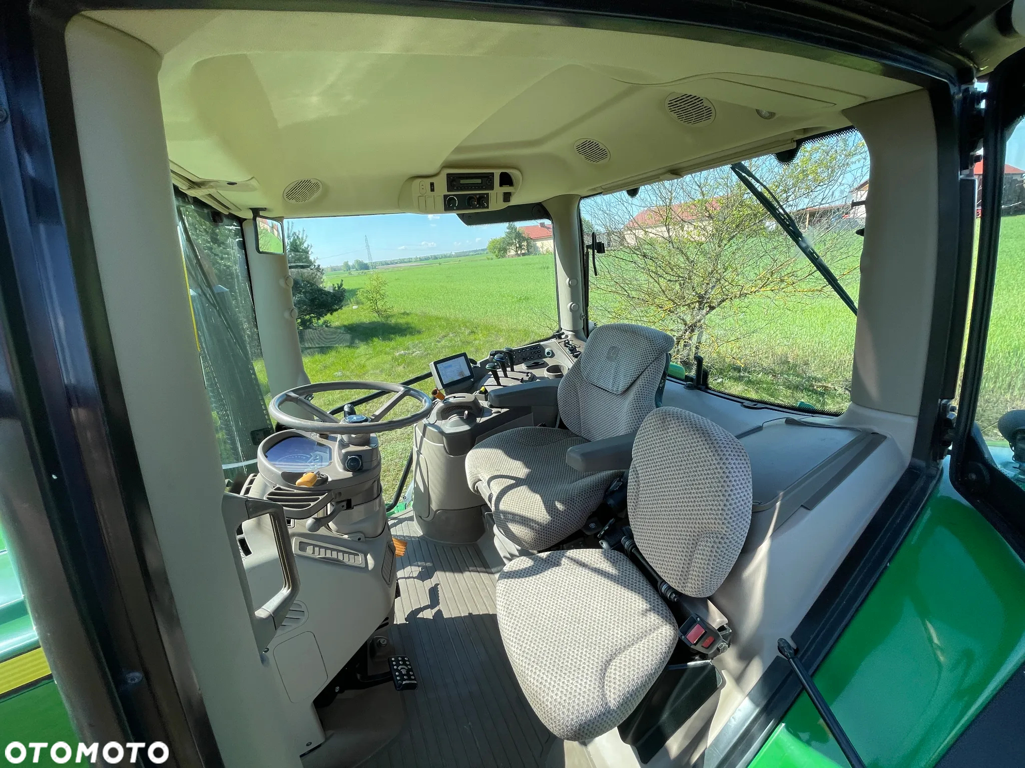 John Deere 6140R - 18