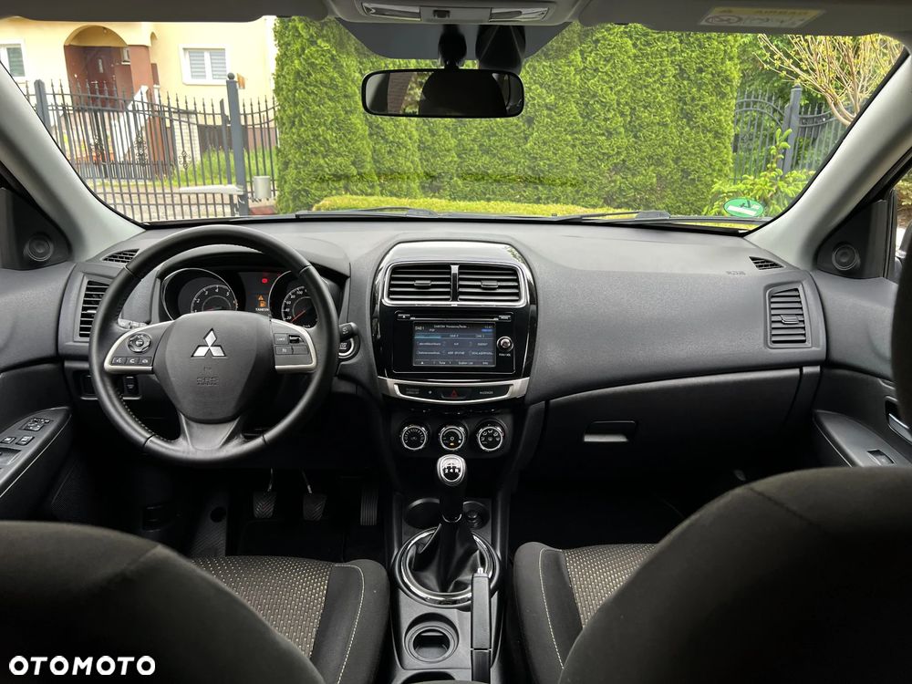 Mitsubishi ASX 1.6 Intense - 28