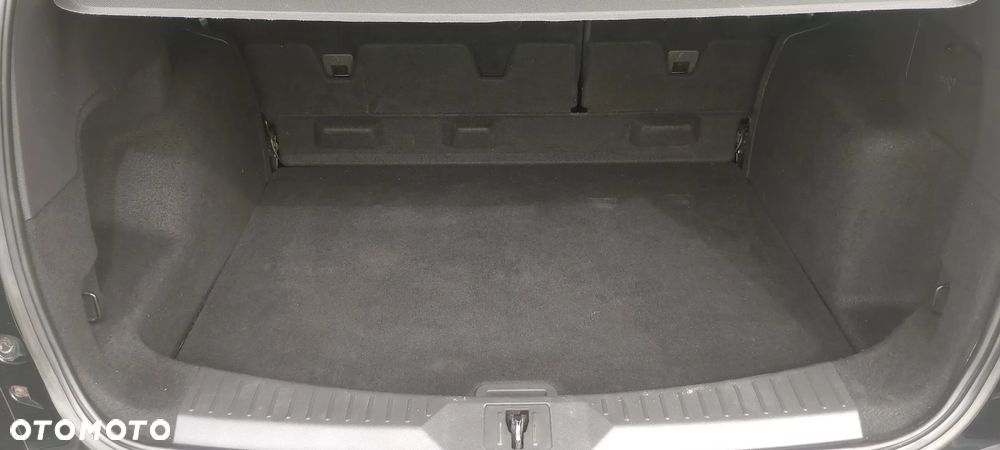 Ford Kuga ver-1-6-ecoboost-2x4-titanium - 14