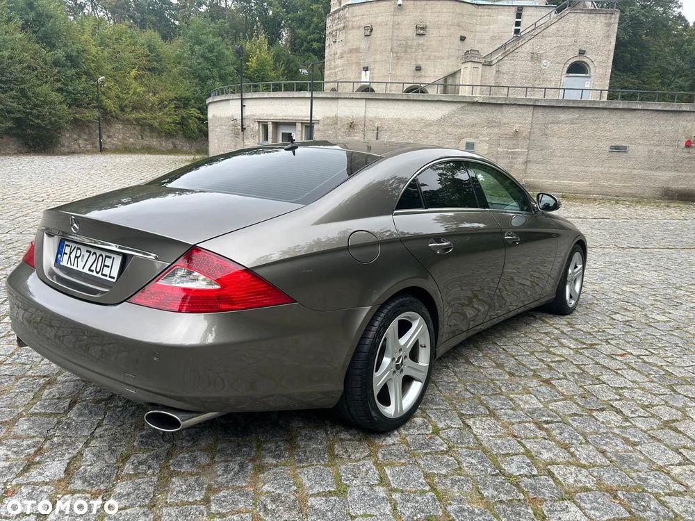 Mercedes-Benz CLS 500 - 5