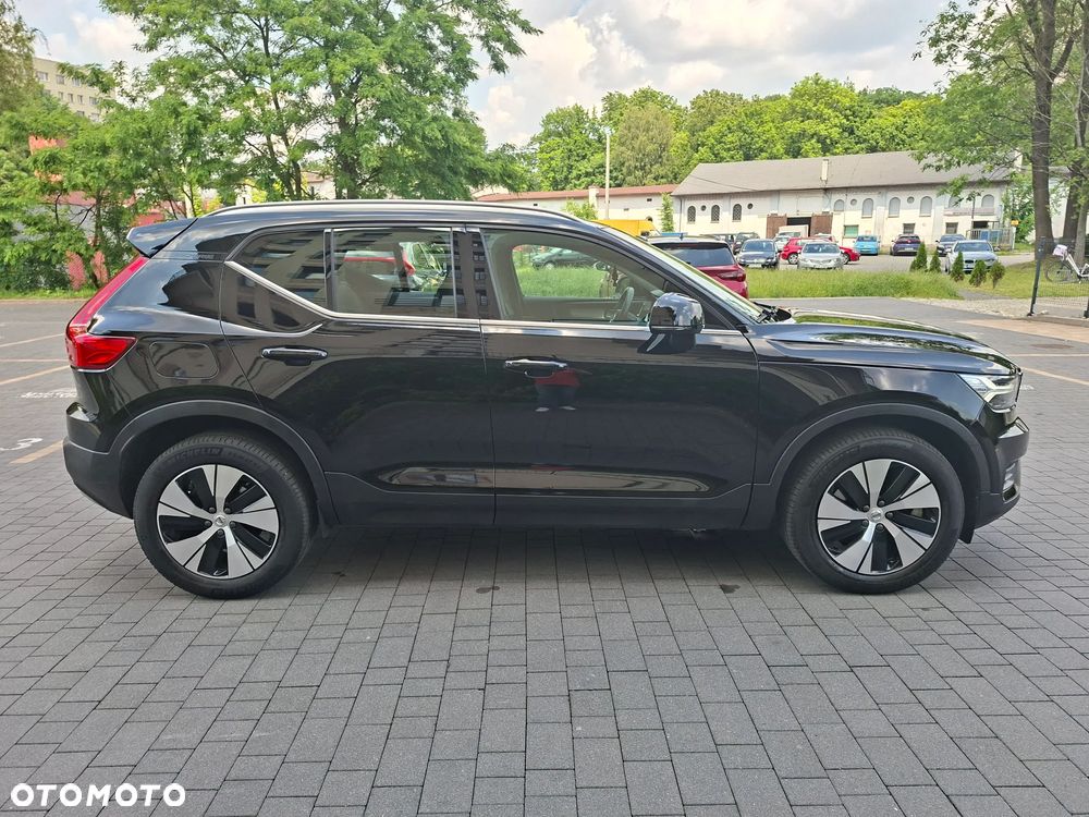 Volvo XC 40 - 23