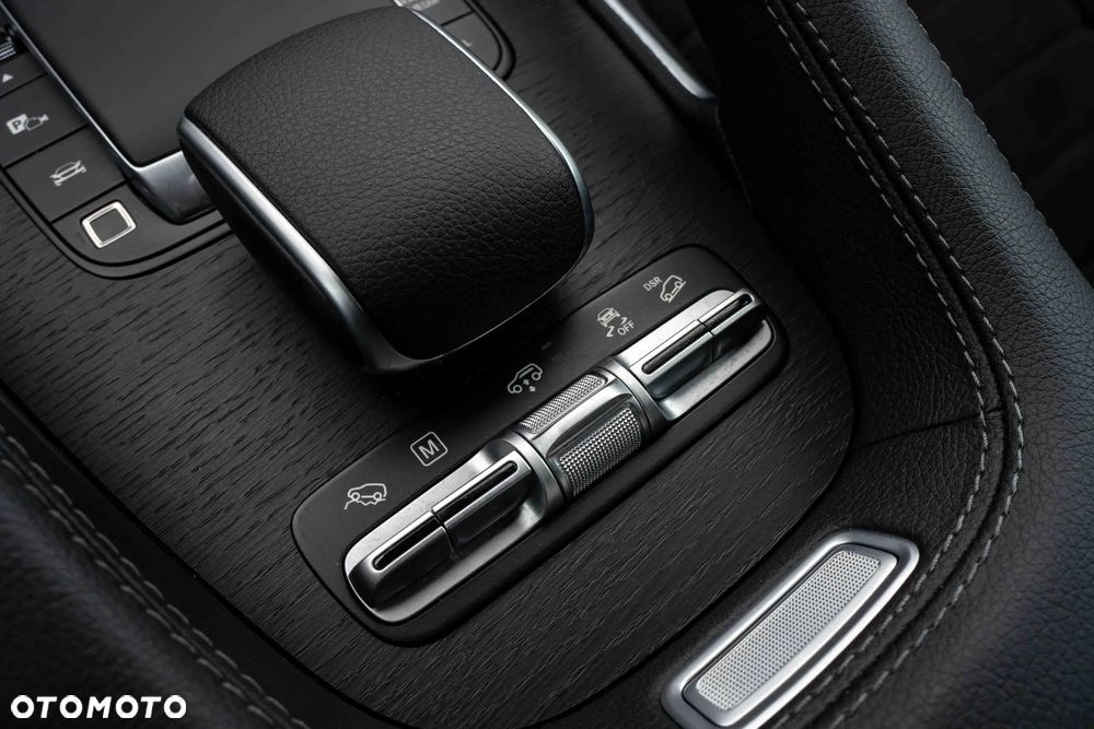 Mercedes-Benz GLE 450 4Matic 9G-TRONIC AMG Line Advanced Plus - 26